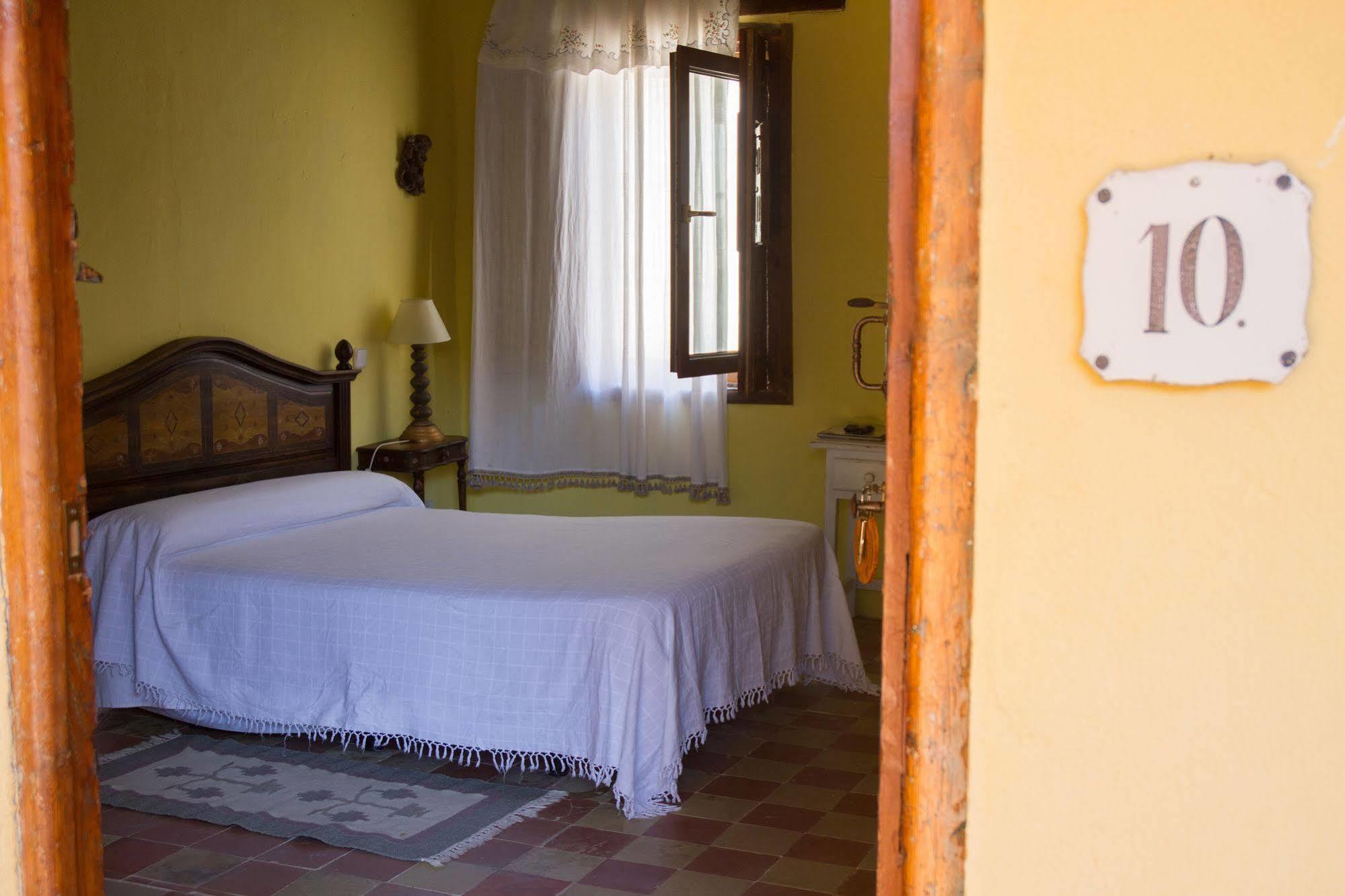 Casa Palacio Conde De Garcinarro Уэте Экстерьер фото